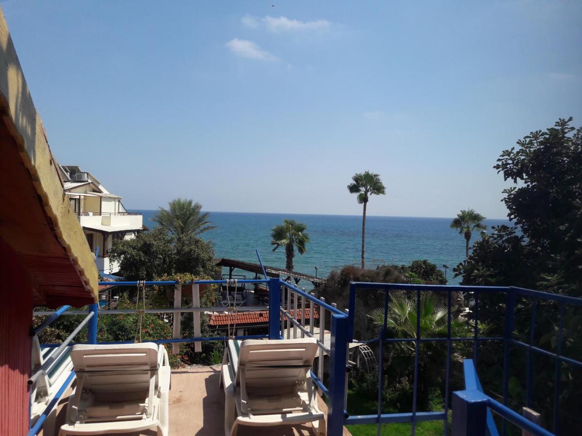 Antonios Motel Side Exterior foto
