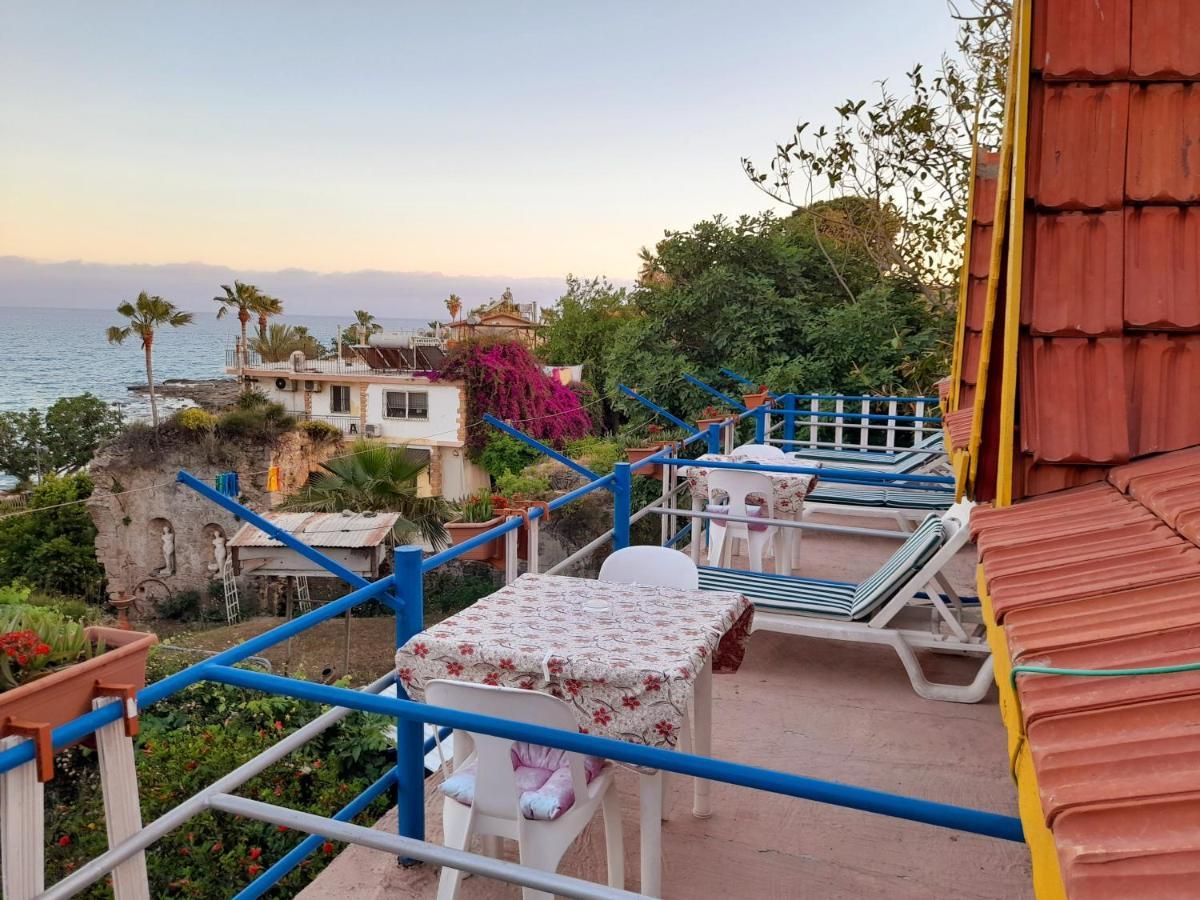 Antonios Motel Side Exterior foto